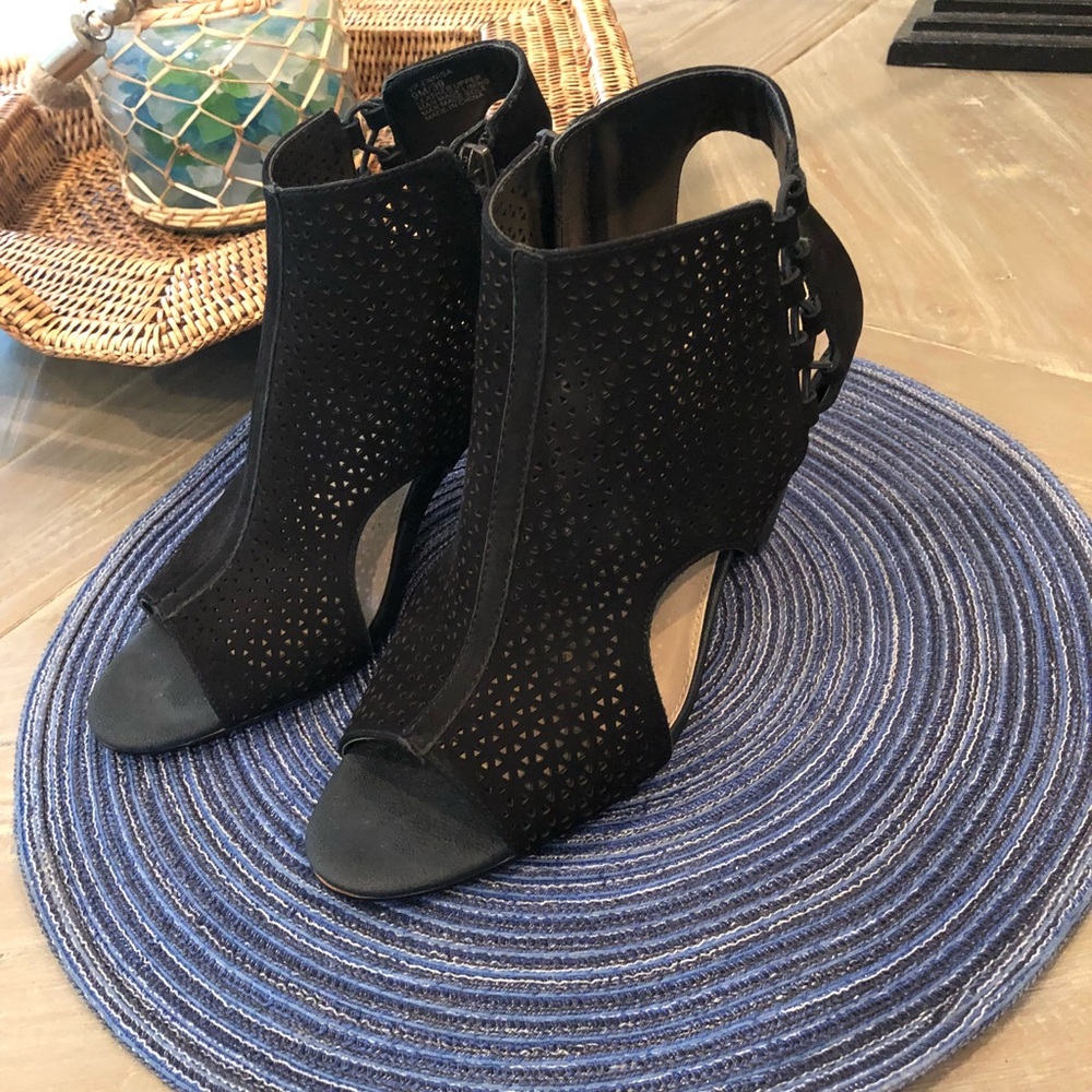 Vince Camuto black suede open toe boots